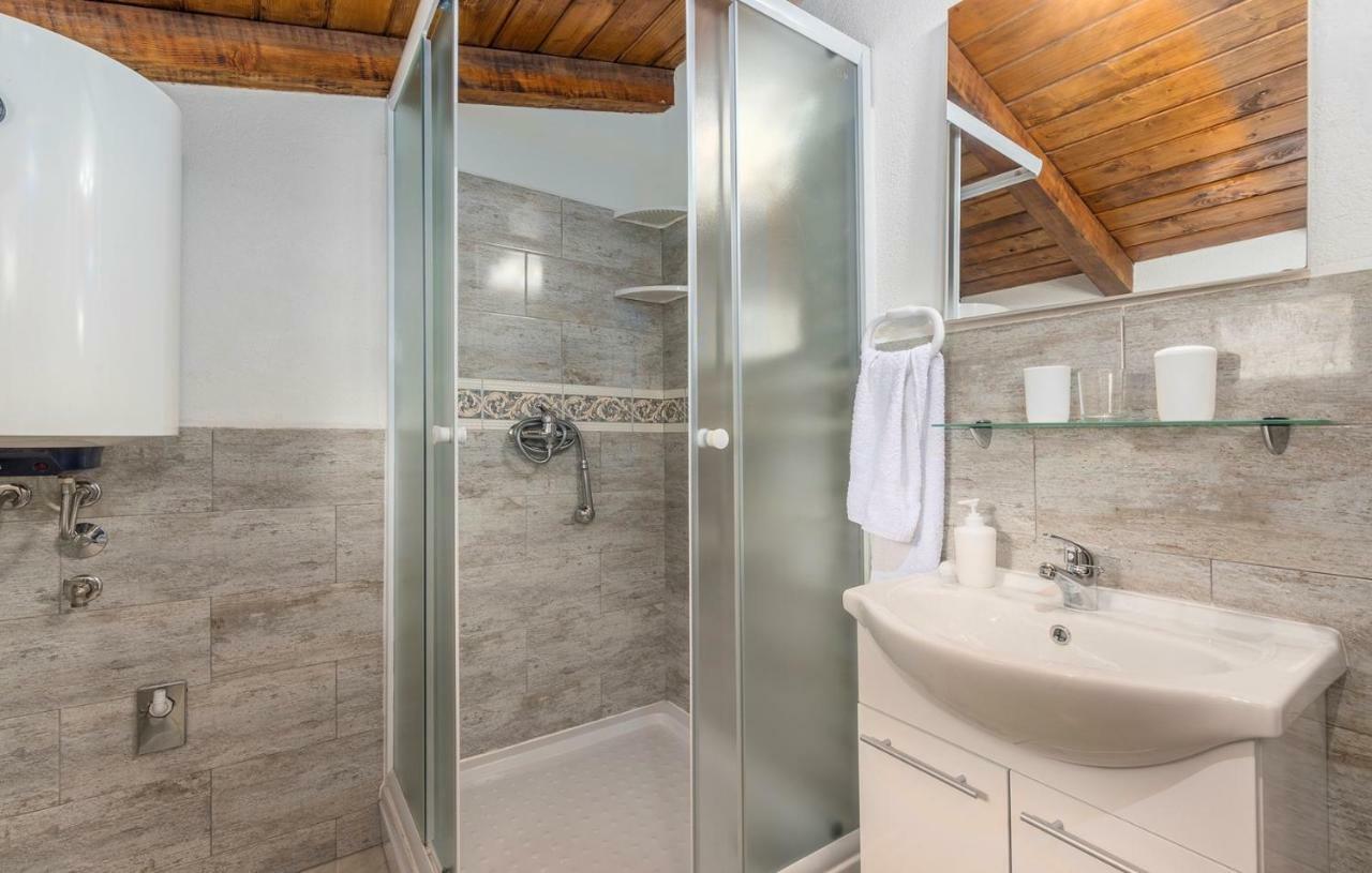 Ferienhaus Alejna Vakantiehuis