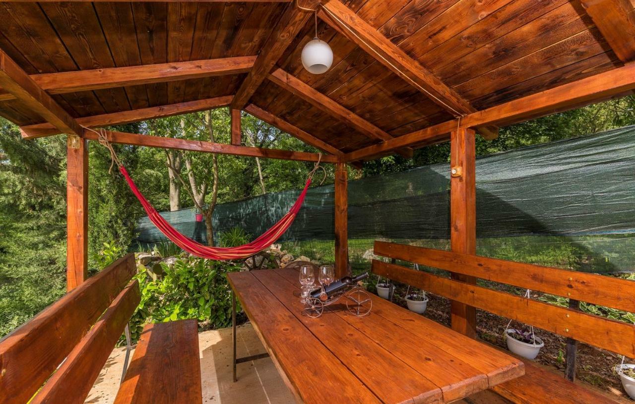 Ferienhaus Alejna Vakantiehuis